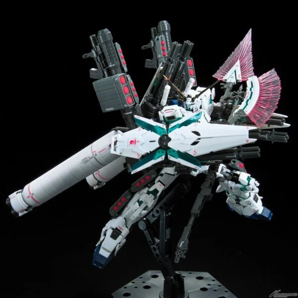 RG Full Armor Unicorn Gundam - Image 5