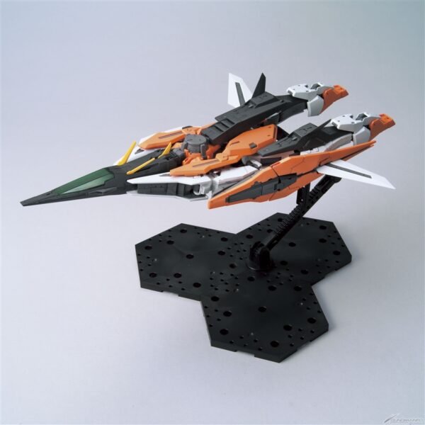 MG 1/100 Gundam Kyrios - Image 10