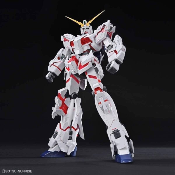 MEGA 1/48 Scale RX-0 Unicorn Gundam (Destroy Mode) - Image 6